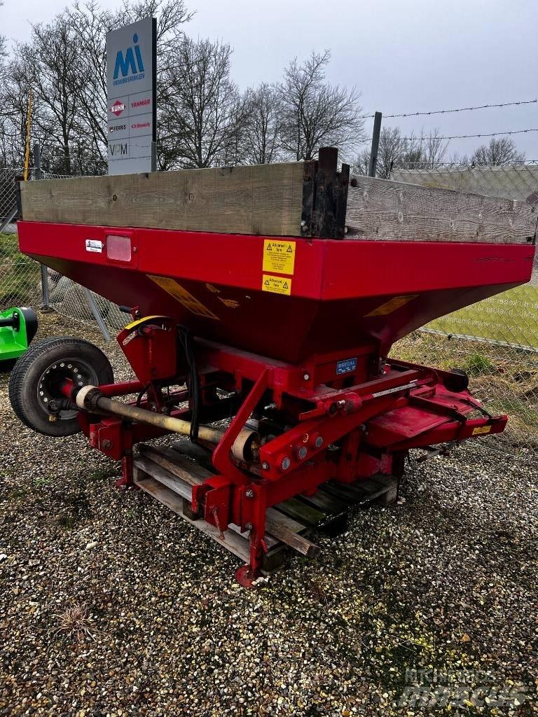 Bredal B 2 Gübre dagitma tankerleri