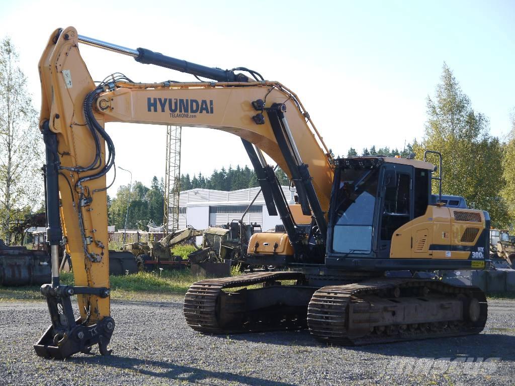 Hyundai HX 300 L Paletli ekskavatörler