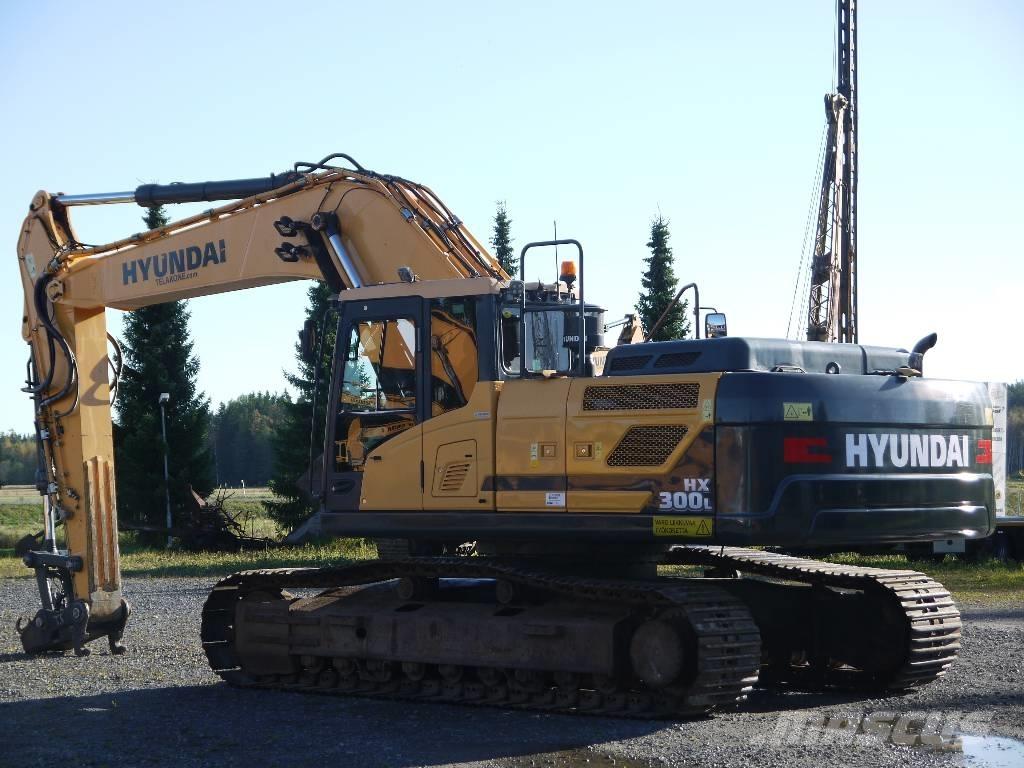 Hyundai HX 300 L Paletli ekskavatörler