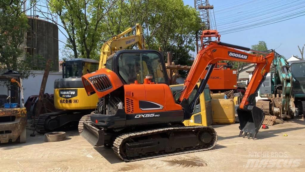 Doosan DX 55 Mini ekskavatörler, 7 tona dek