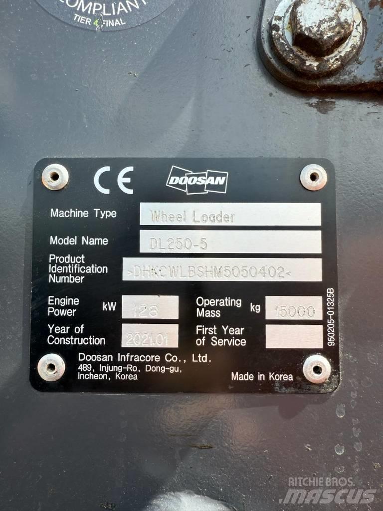Doosan DL 250-5 Tekerlekli yükleyiciler