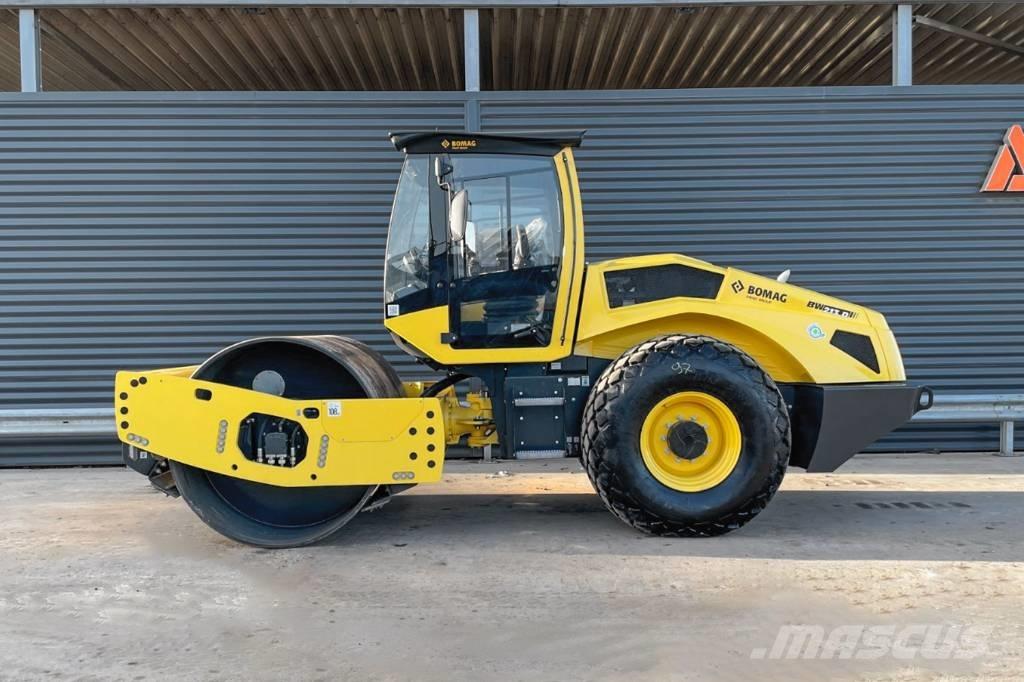 Bomag BW 213 D-5 Tek tamburlu silindirler