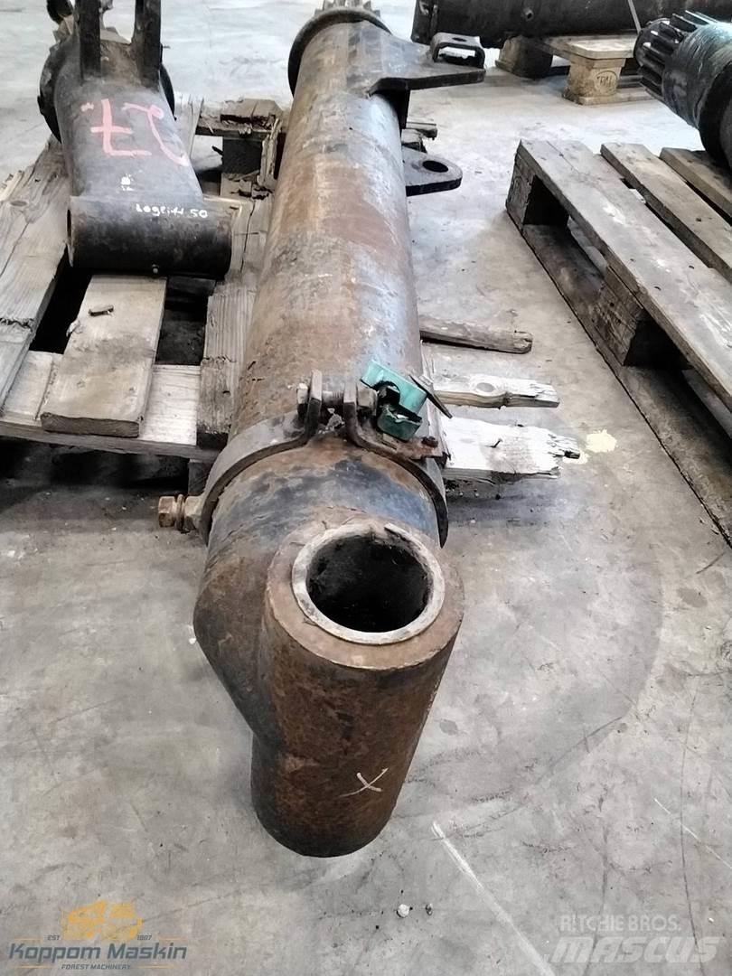 Cranab 650 Tomruk vinçleri