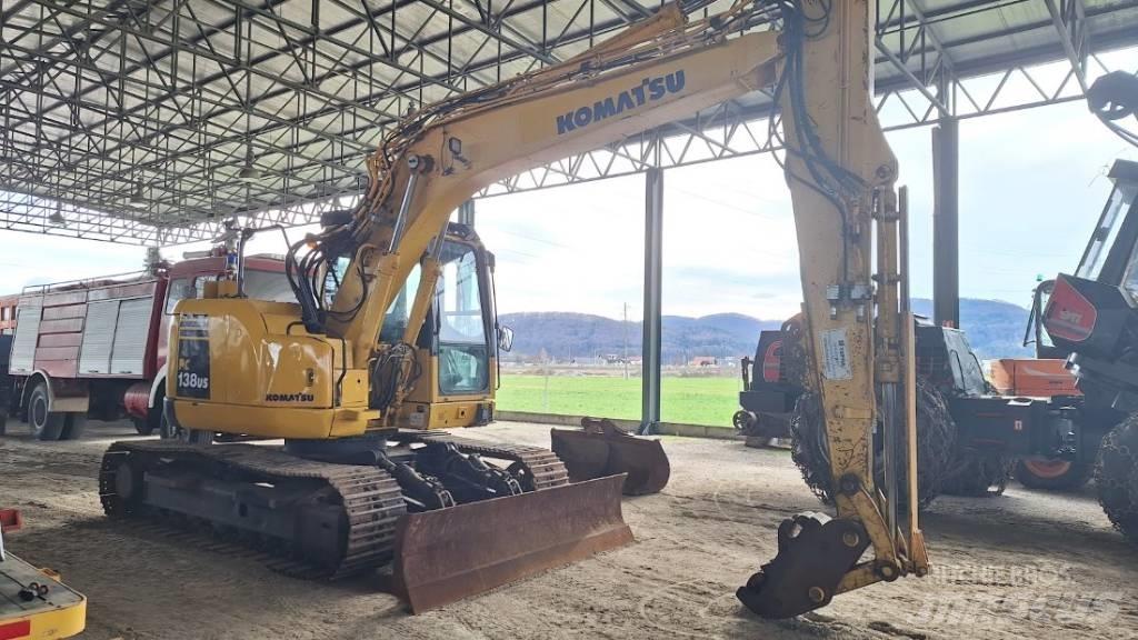 Komatsu 138US-8 Paletli ekskavatörler