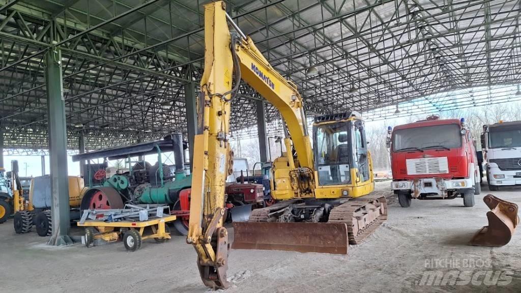 Komatsu 138US-8 Paletli ekskavatörler