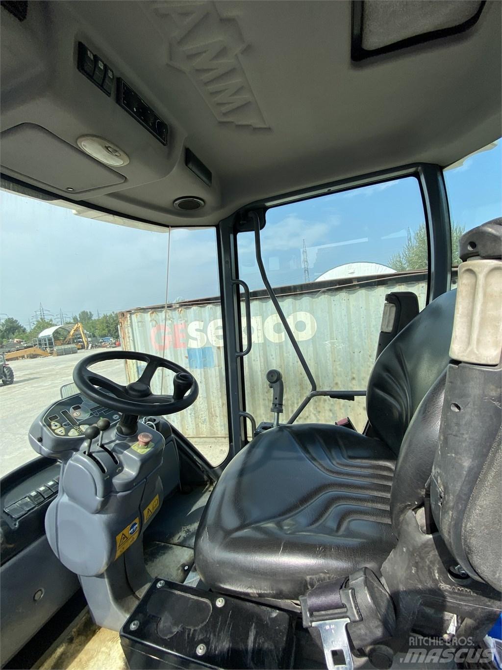 Hamm HD 110 Çift tamburlu silindirler