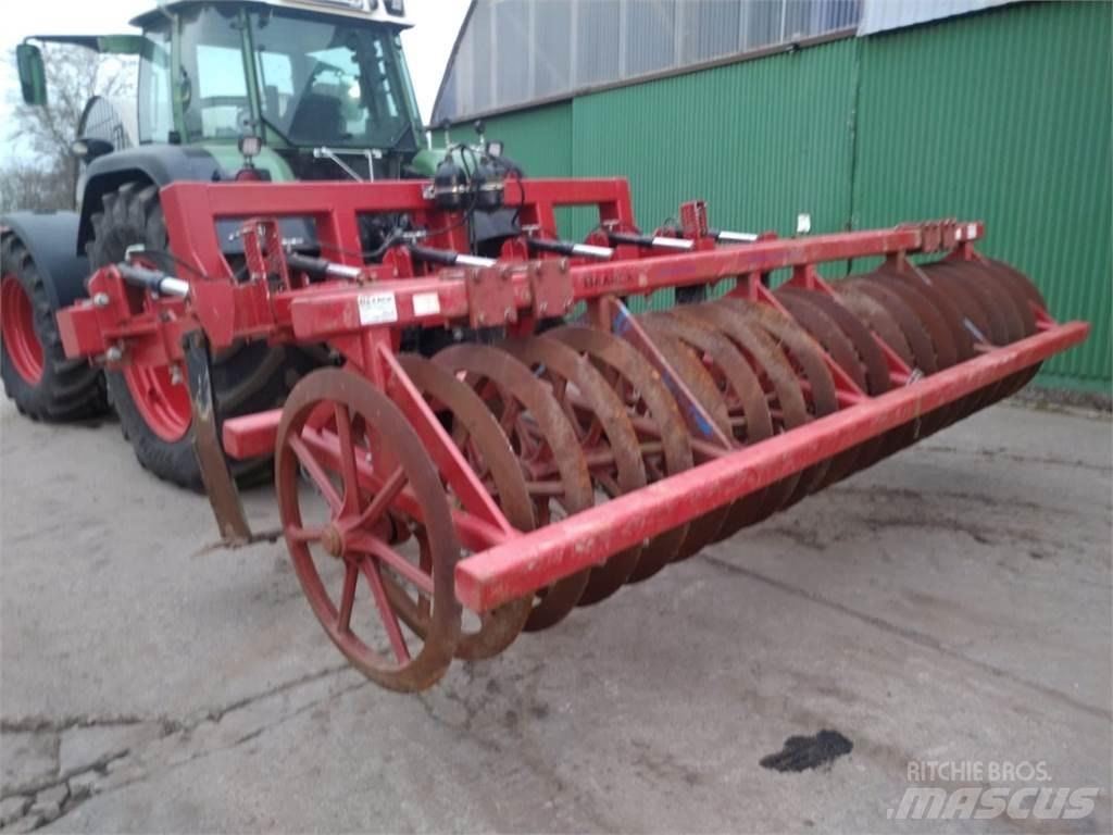 Baarck CC 400 Diger toprak isleme makina ve aksesuarlari