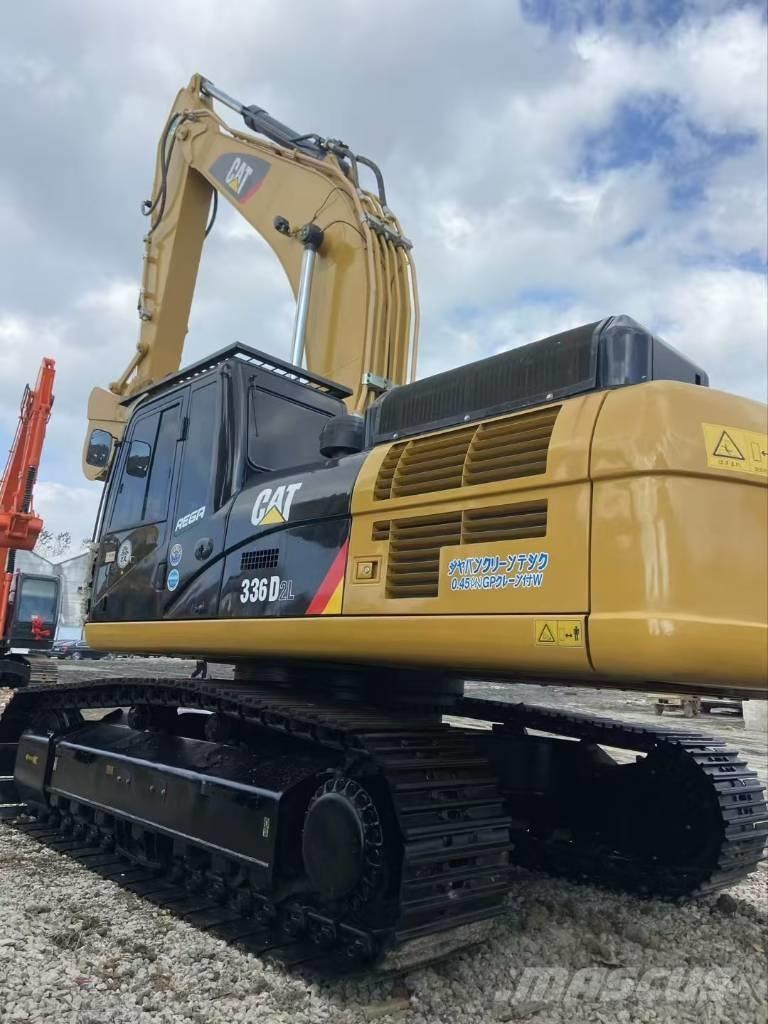 CAT 336 D L Paletli ekskavatörler
