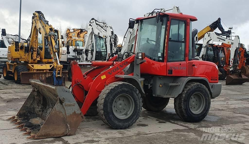 Volvo L 30 G Tekerlekli yükleyiciler