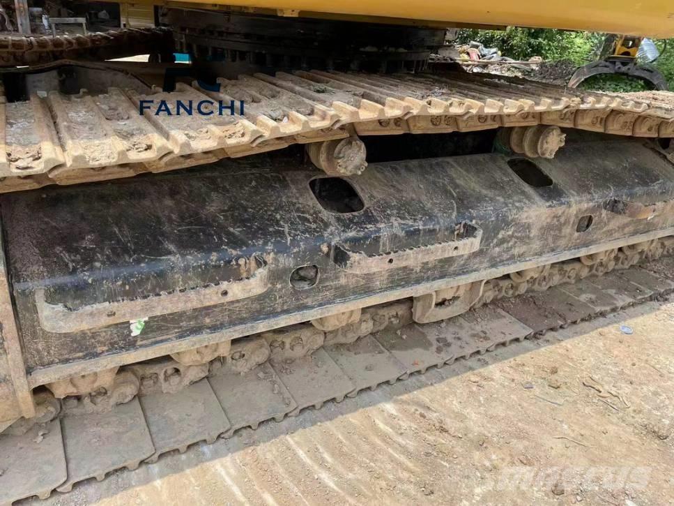 CAT 320 GC Paletli ekskavatörler