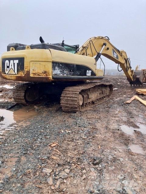 CAT 330 D Paletli ekskavatörler