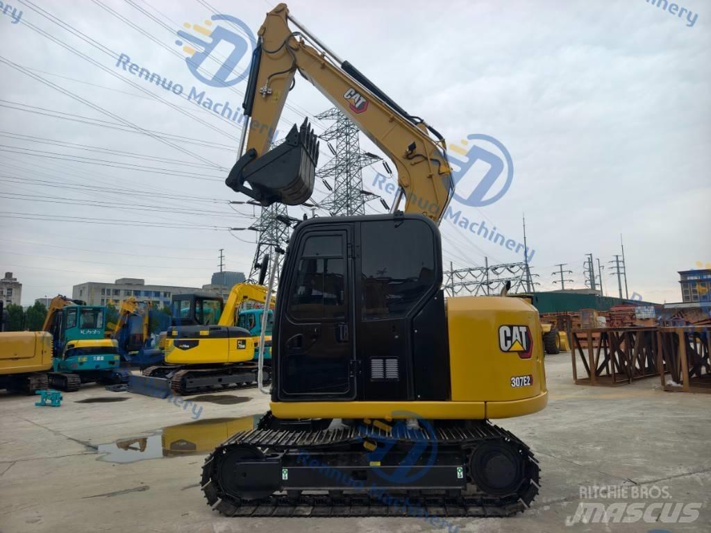 CAT 307E2 Mini ekskavatörler, 7 tona dek