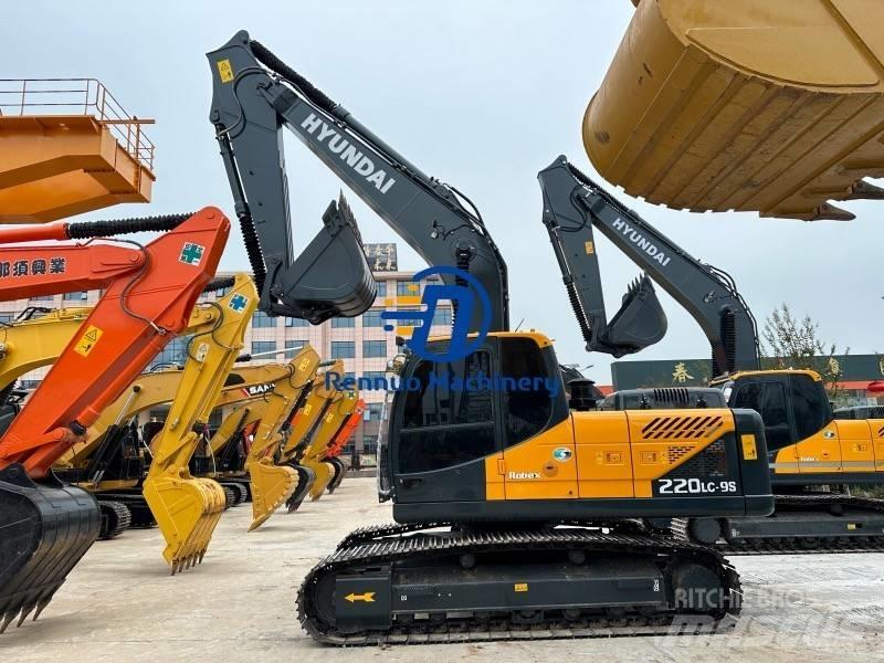 Hyundai R220LC-9S Paletli ekskavatörler