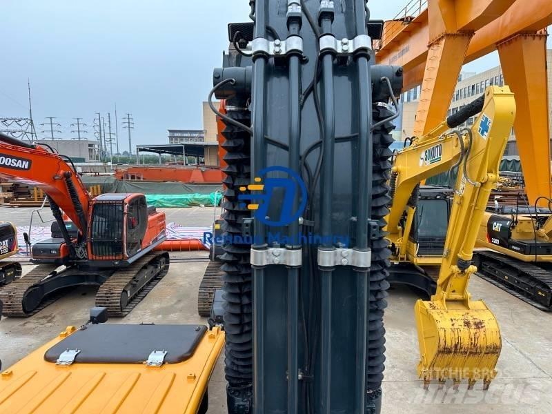 Hyundai R220LC-9S Paletli ekskavatörler