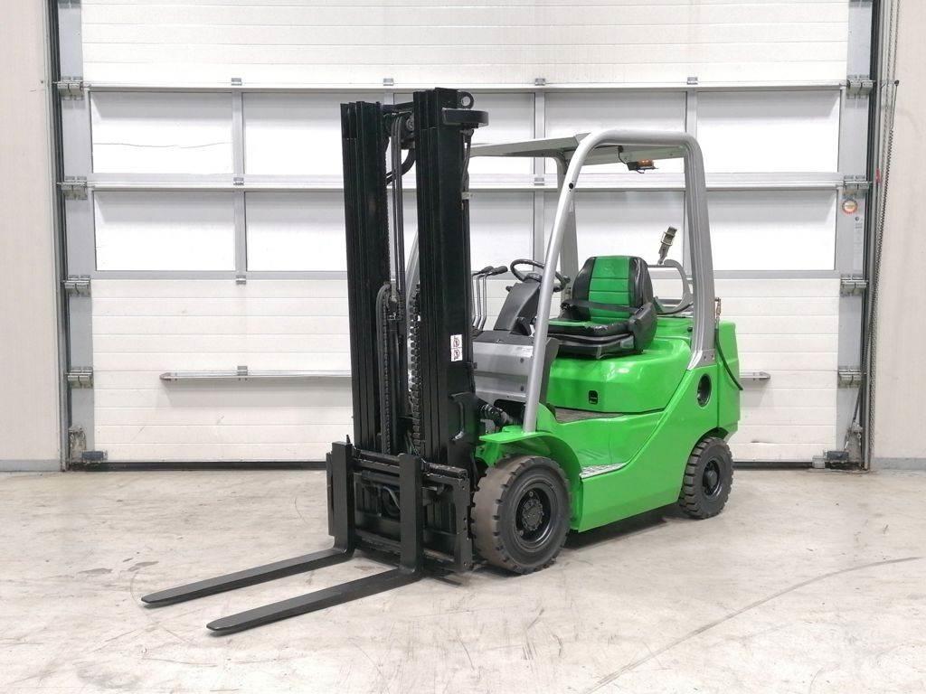 Cesab M315G LPG'li forkliftler