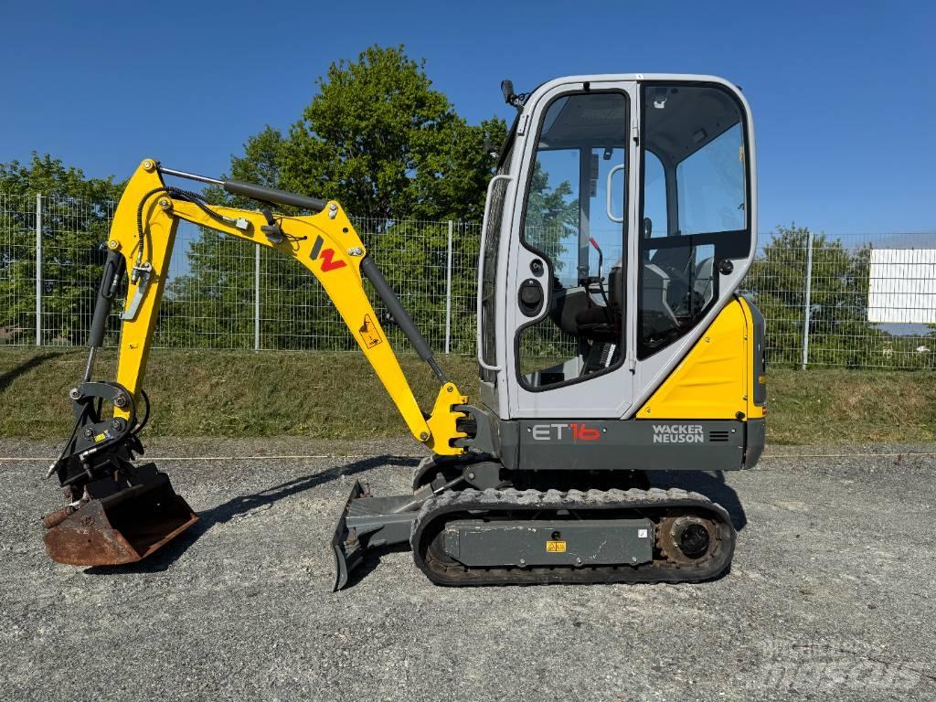 Wacker Neuson ET16 Paletli ekskavatörler