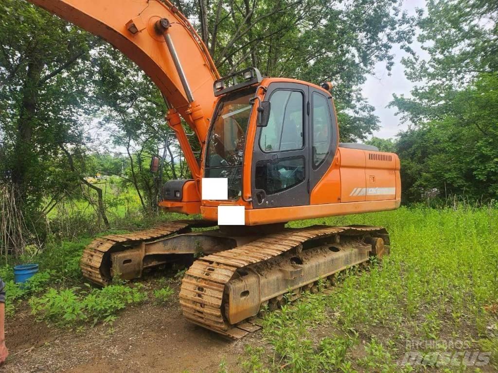 Doosan DX 220 LCA Paletli ekskavatörler