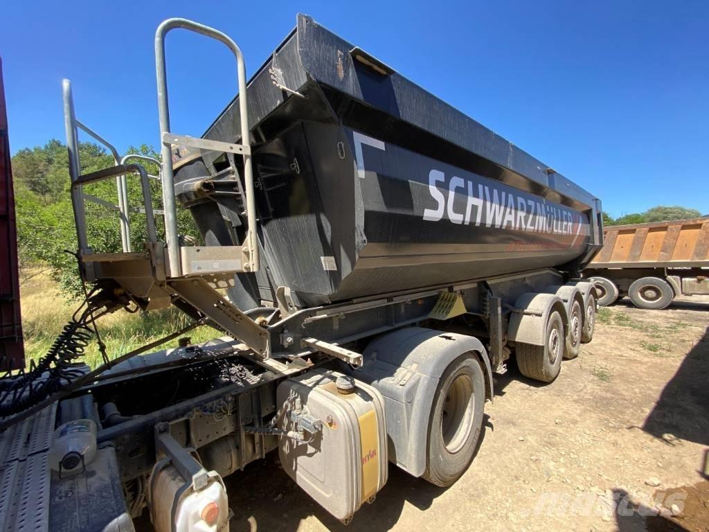 Schwarzmüller SK Damperli çekiciler