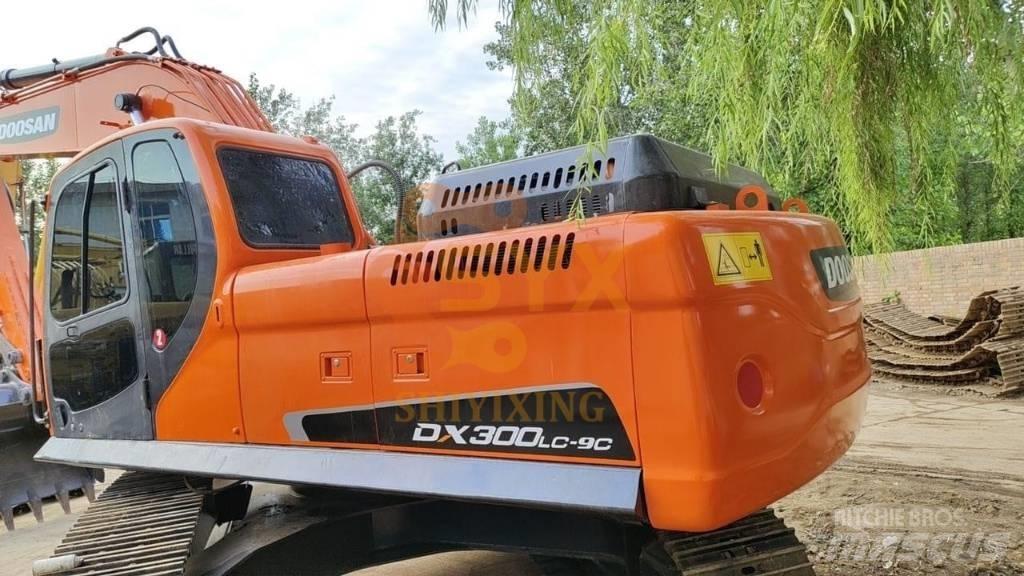 Doosan DX300LC-9C Paletli ekskavatörler