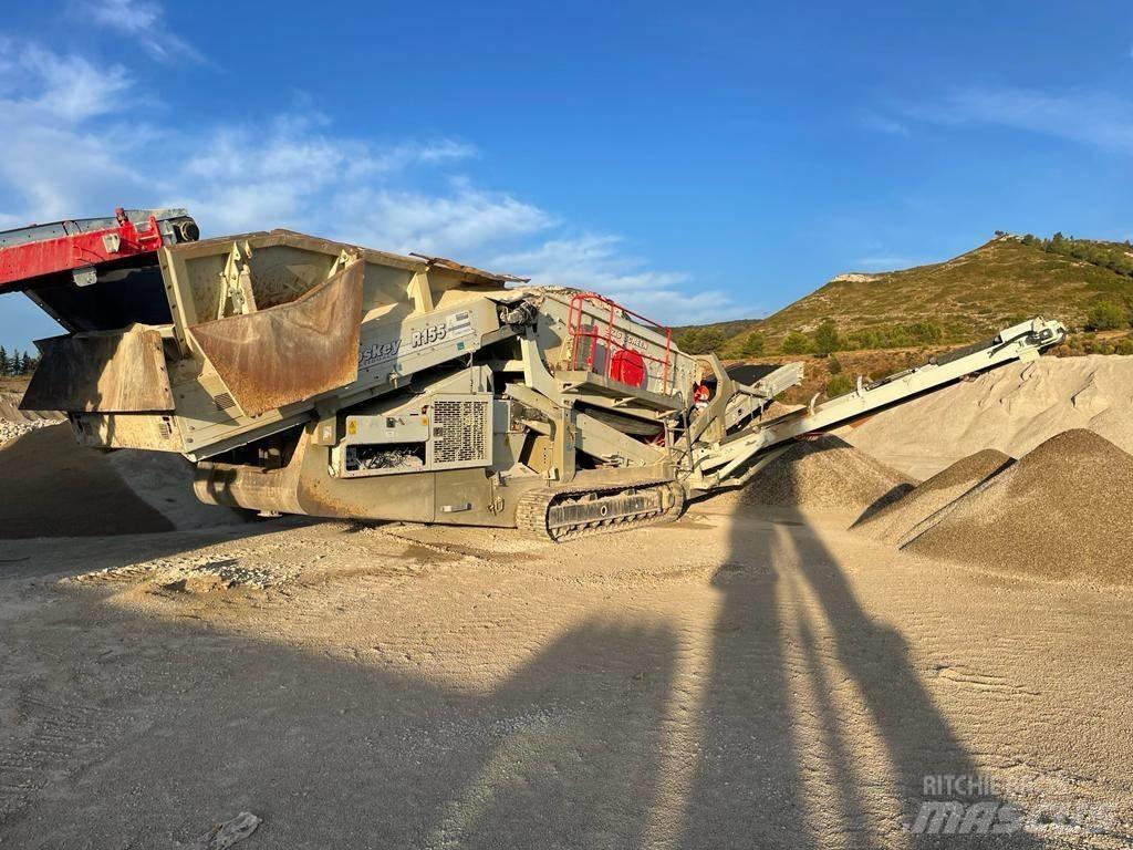 McCloskey R155 Gezer eleyiciler
