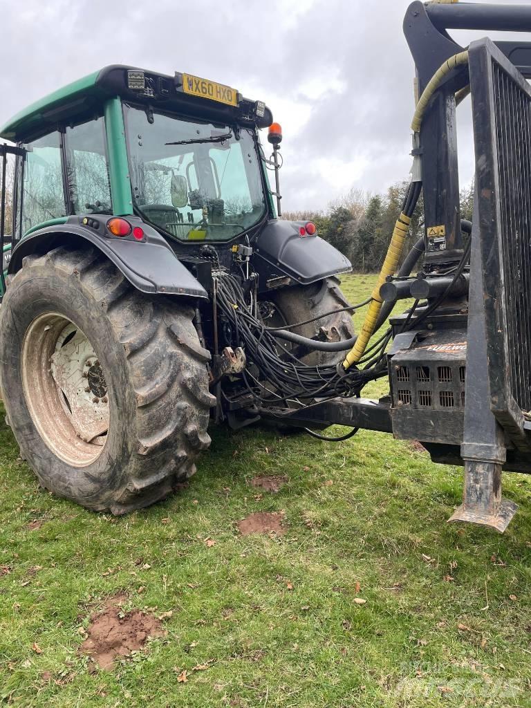Valtra N122 Traktörler