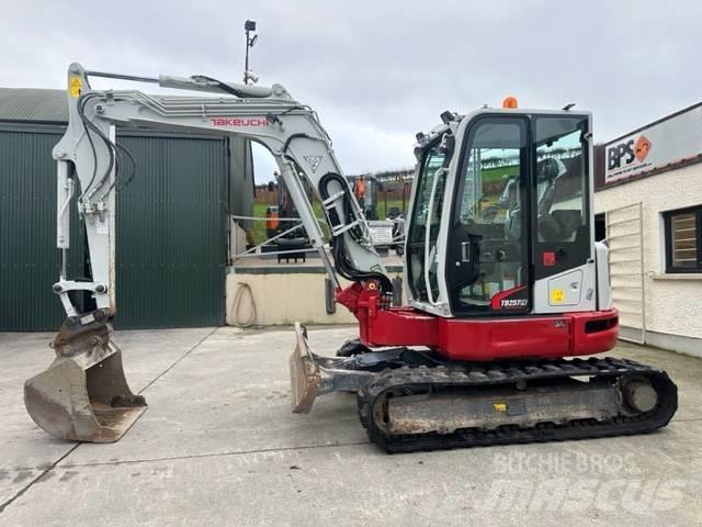 Takeuchi TB 257 FR Mini ekskavatörler, 7 tona dek