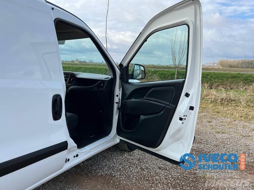 Fiat Doblò Cargo Panel vanlar