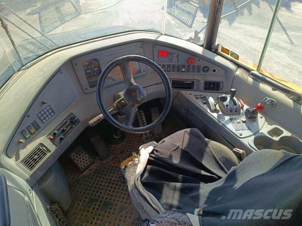 Volvo A 40 D Belden kirma kaya kamyonu