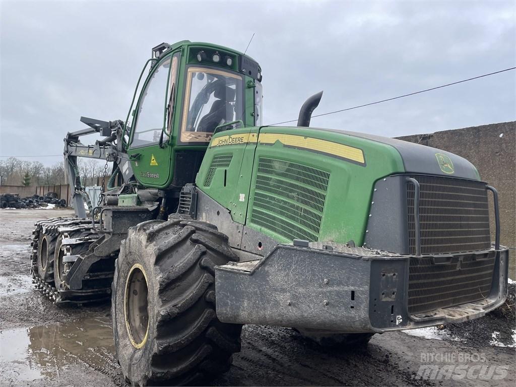 John Deere 1070G Biçerdöverler