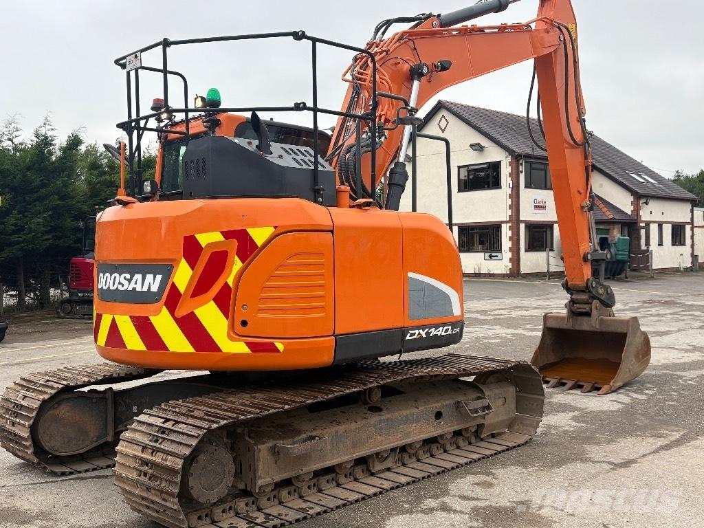 Doosan DX140LCR-5 Paletli ekskavatörler
