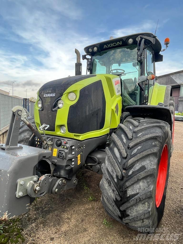 CLAAS Axion 810 Traktörler