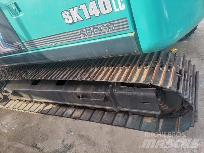Kobelco SK 140 Paletli ekskavatörler