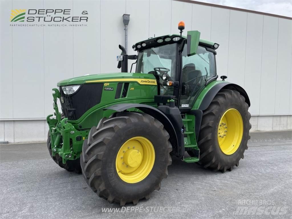 John Deere 6R 215 Traktörler