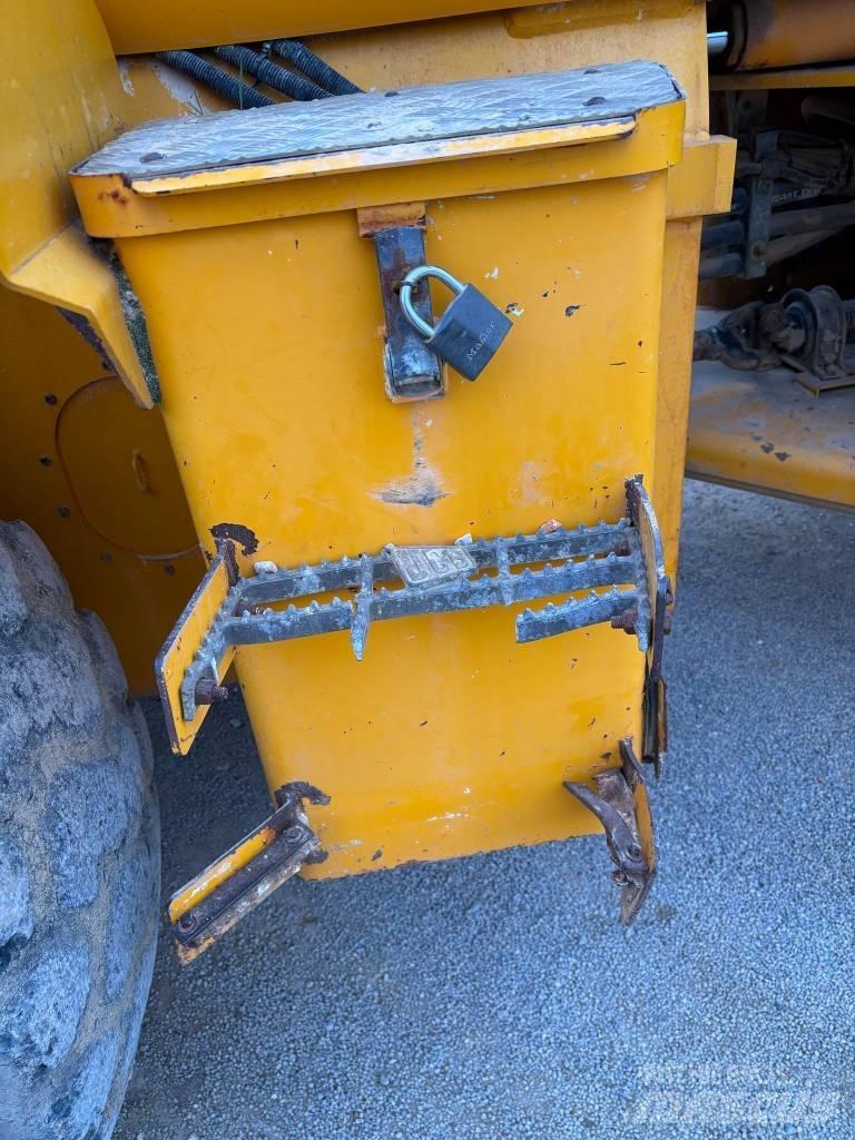 JCB 436 Tekerlekli yükleyiciler