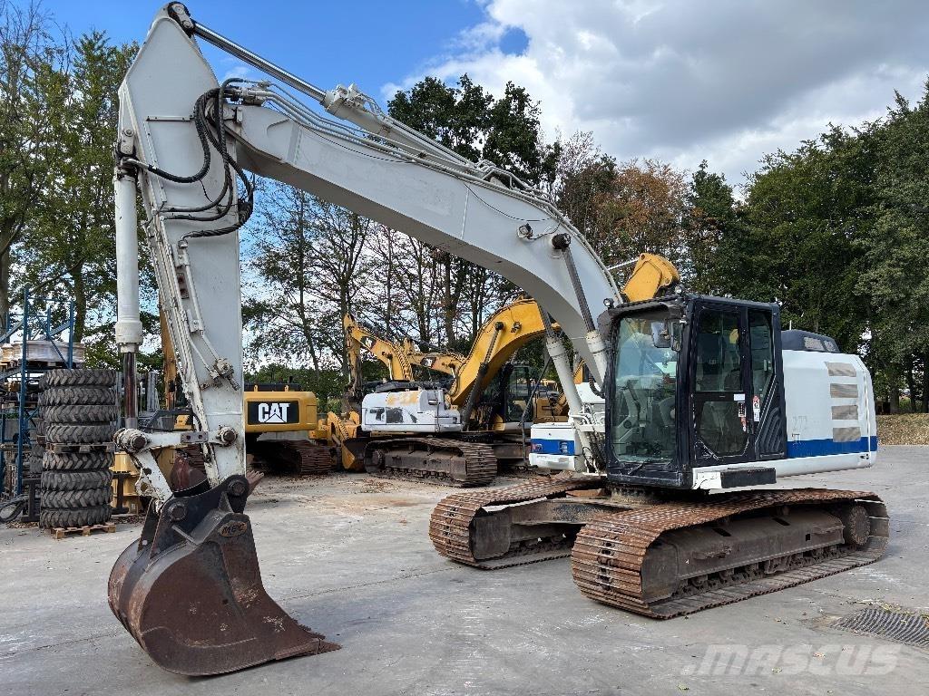 CAT 320E Paletli ekskavatörler