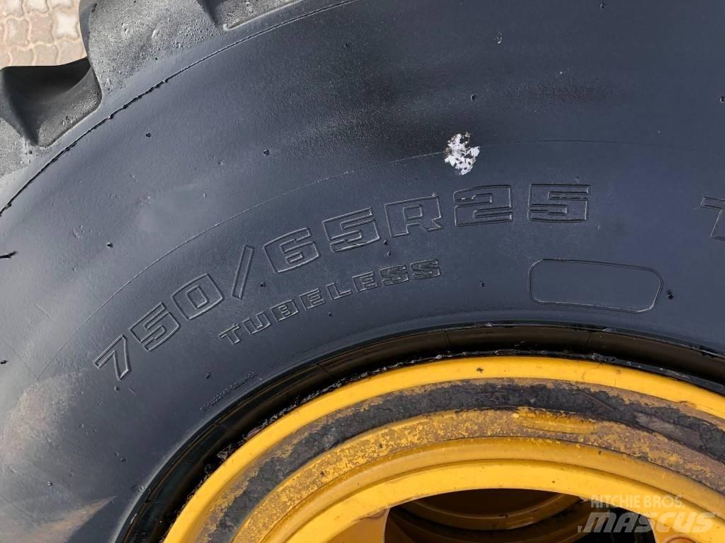 Goodyear 750/65R25 Lastikler