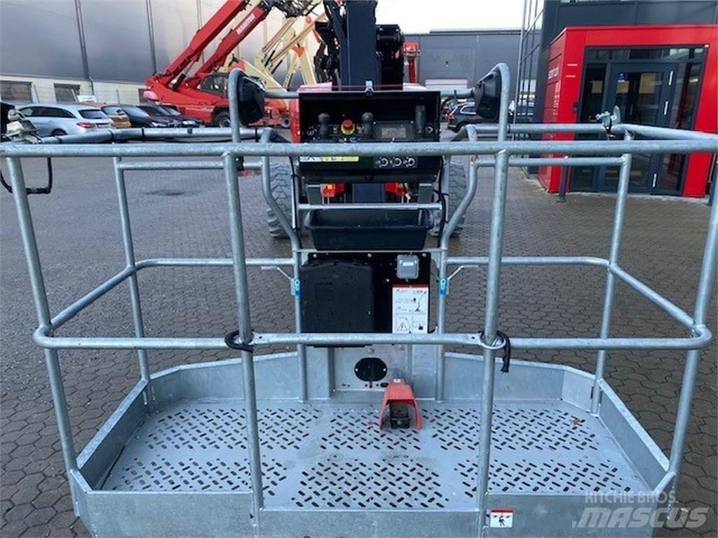 Manitou 200ATJE Körüklü personel platformları