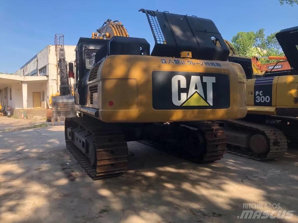 CAT 336 D Paletli ekskavatörler