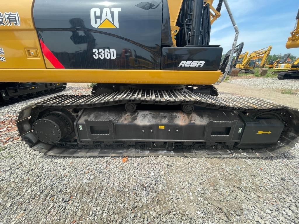 CAT CAT336D2 Paletli ekskavatörler