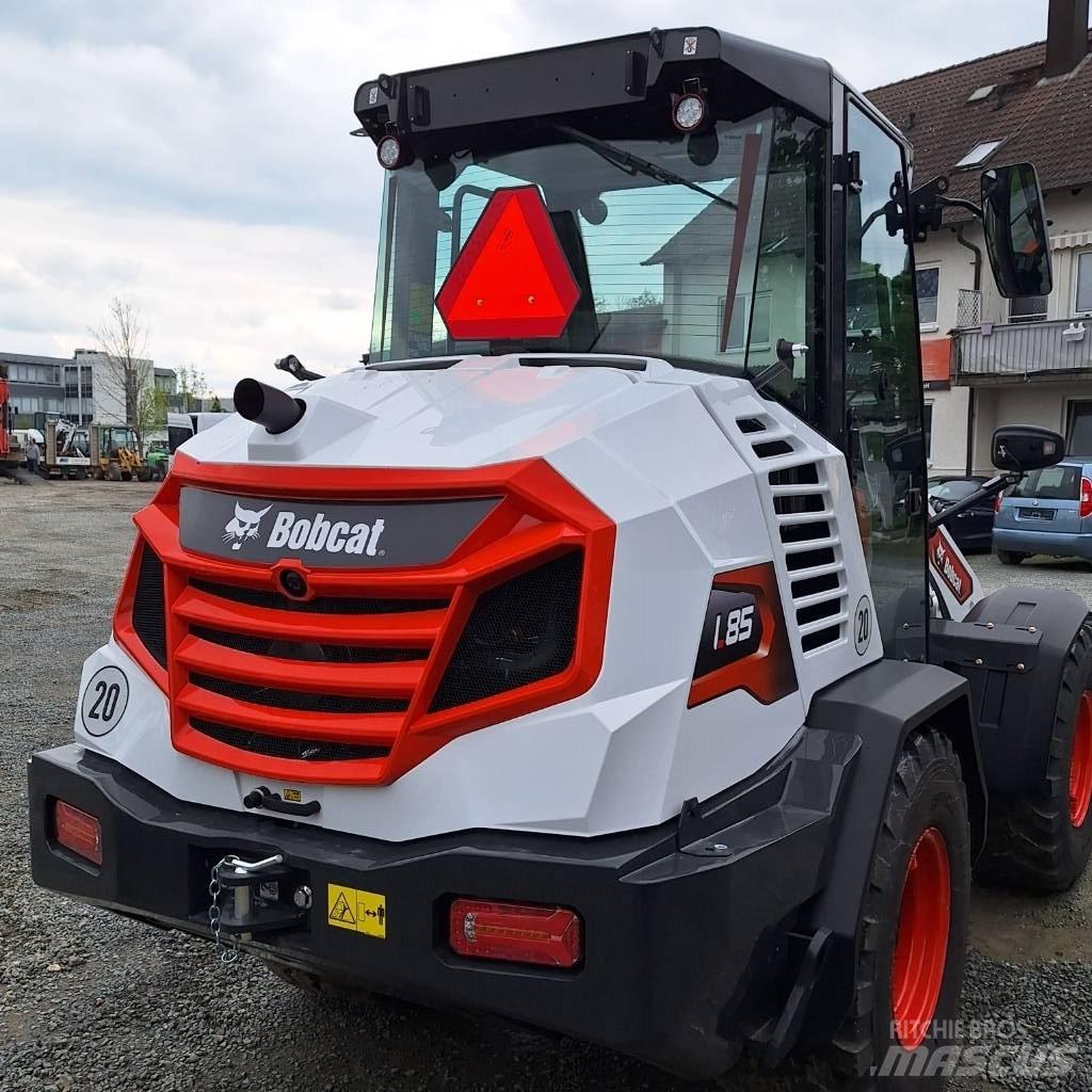Bobcat Radlader Tekerlekli yükleyiciler