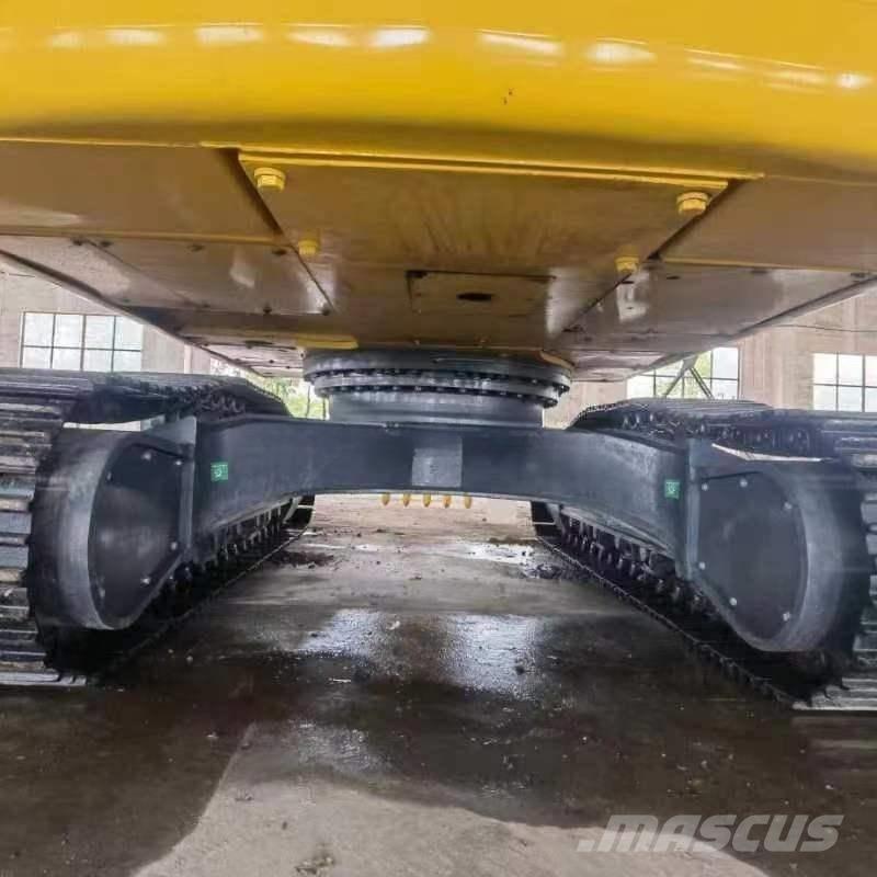 Komatsu PC300-7 Paletli ekskavatörler