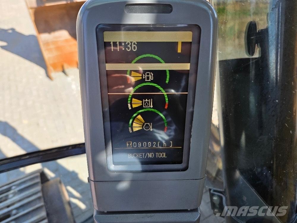 CAT 323DL Paletli ekskavatörler