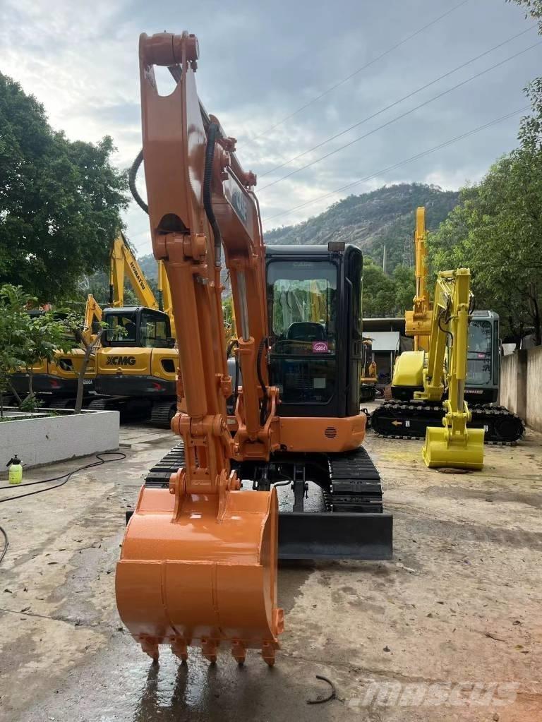 CASE CX 55 B Paletli ekskavatörler