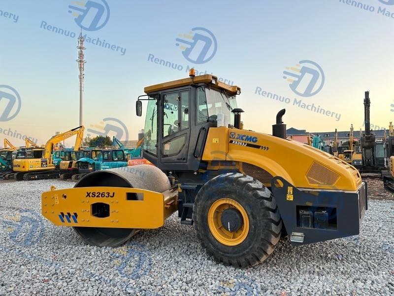 XCMG XS263J Tek tamburlu silindirler