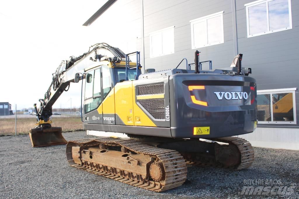 Volvo EC 300 EL Paletli ekskavatörler