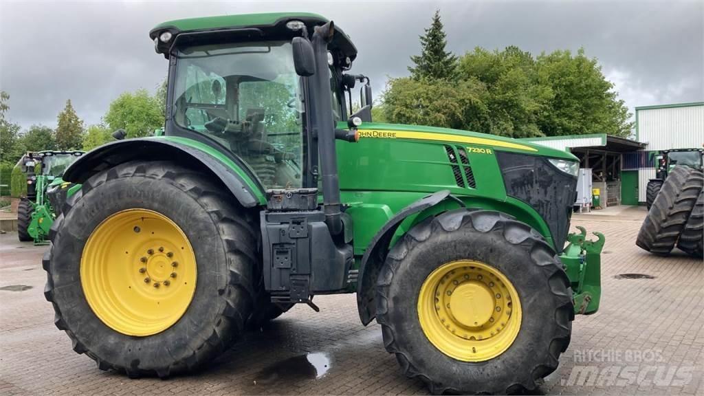 John Deere 7230R Traktörler