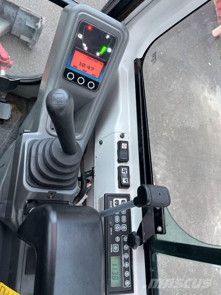 Takeuchi TB 216 Mini ekskavatörler, 7 tona dek