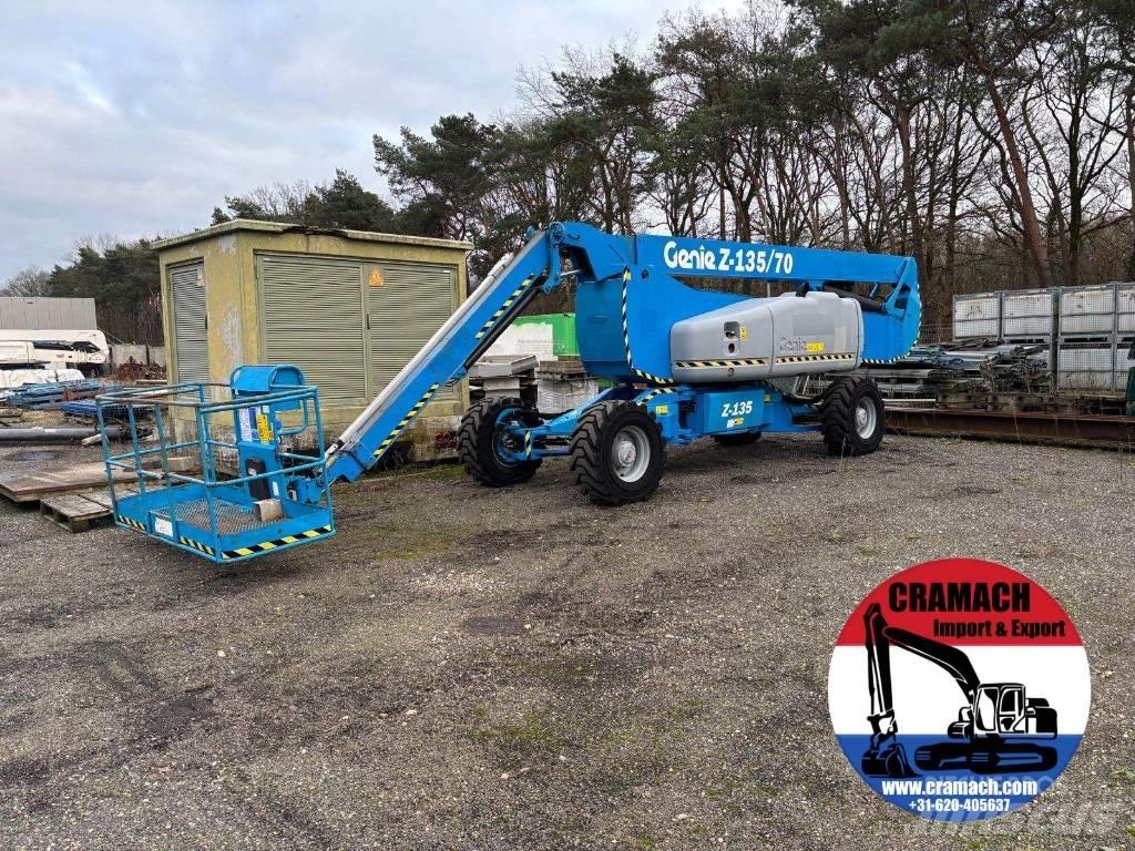 Genie Z 135 Körüklü personel platformları