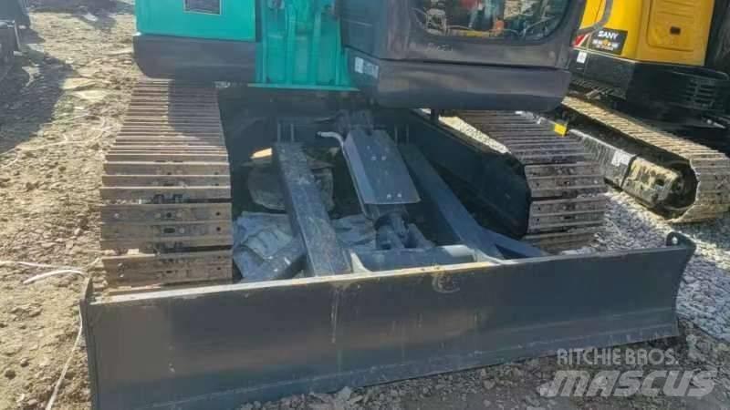 Kobelco SK 75 Paletli ekskavatörler