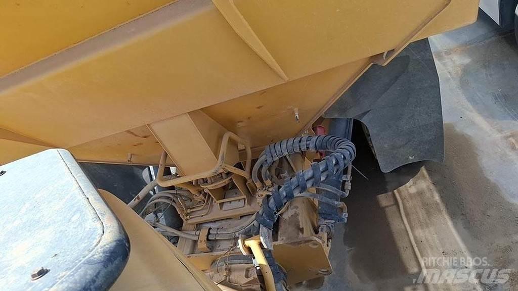 CAT 740 Diger kamyonlar